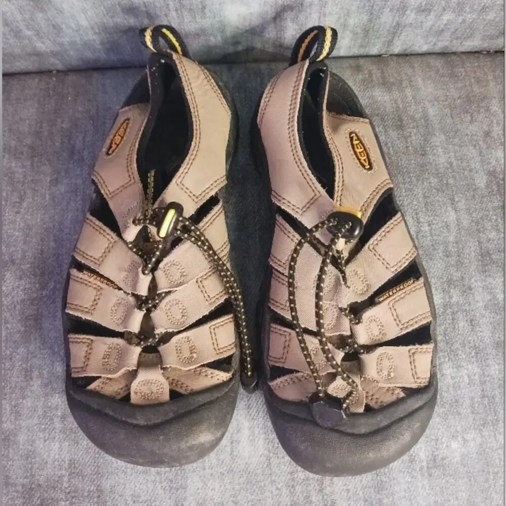 Keen classic water